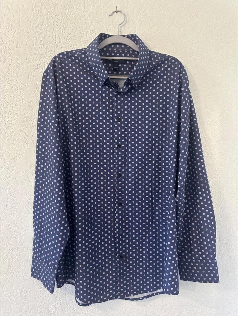 Mizzen+Main Navy Button-Down Shirt with White Dot Pattern